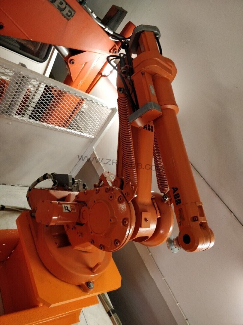 ABB IRB1400�C���˱��B������_�M��