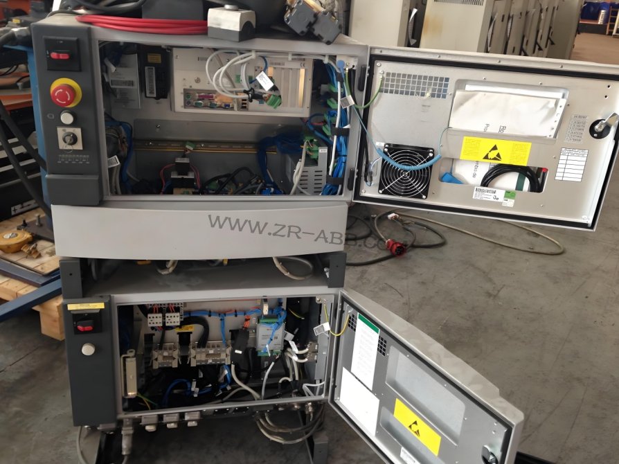 ABB�C����IRC5���ƹ�S��